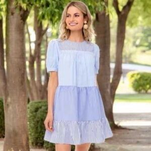 Tuckernuck Pomander Place Striped Blue and White Mini Dress Sz XS B30